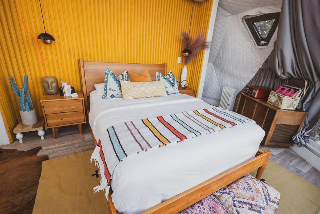 Zia Geo Dome At El Mistico Ranch, Glamping Villa Nogal Kültér fotó