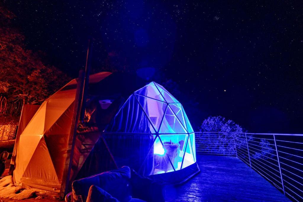Zia Geo Dome At El Mistico Ranch, Glamping Villa Nogal Kültér fotó